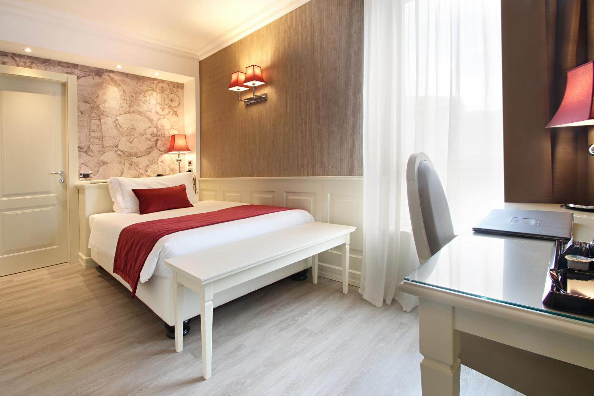 Deluxe Single Room,1588037747:JPEG